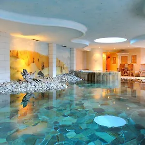 hotel-spol-alpine-wellness-spa.it-lombardy.com/