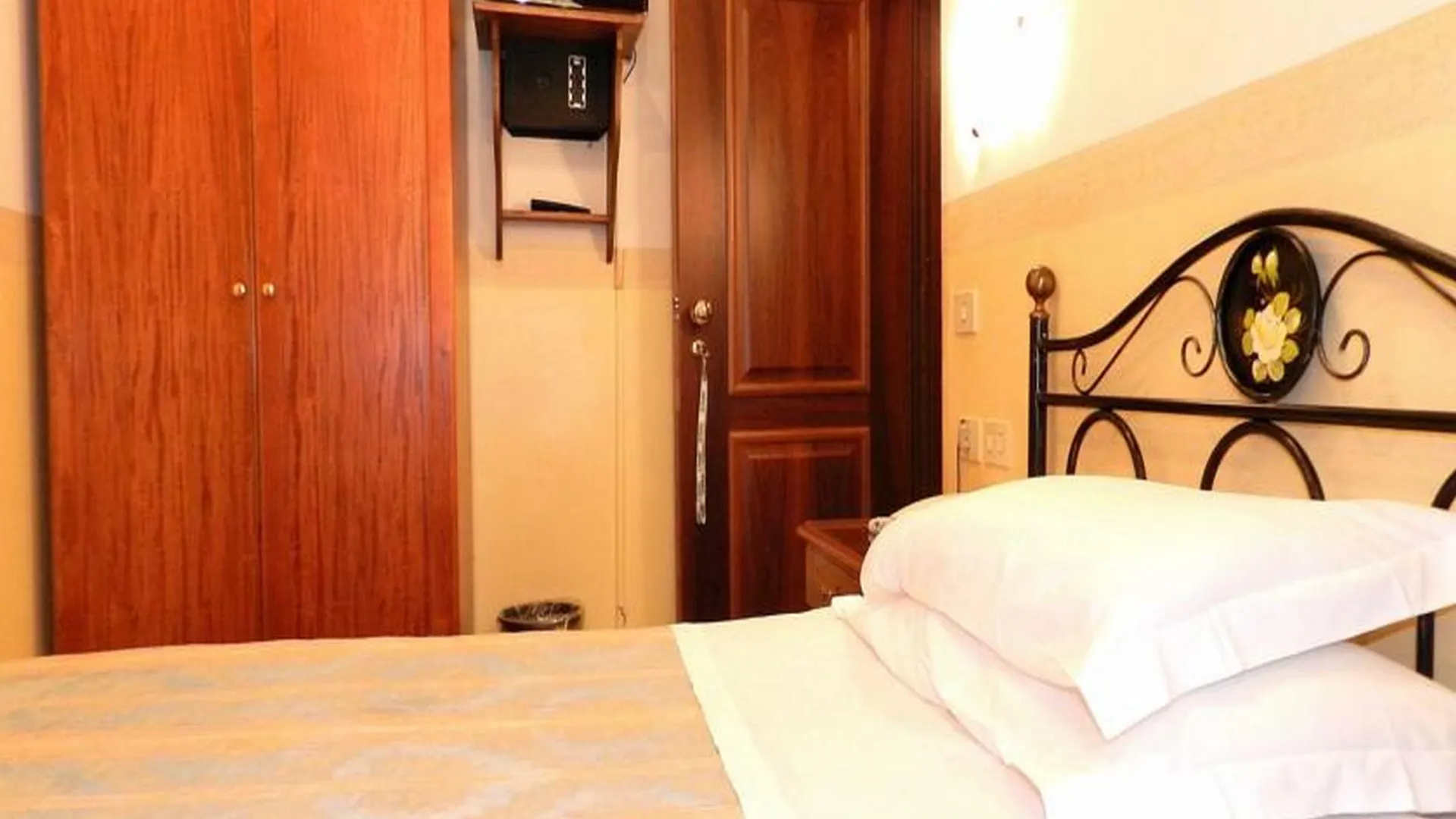 Hotel Desiree Florencia