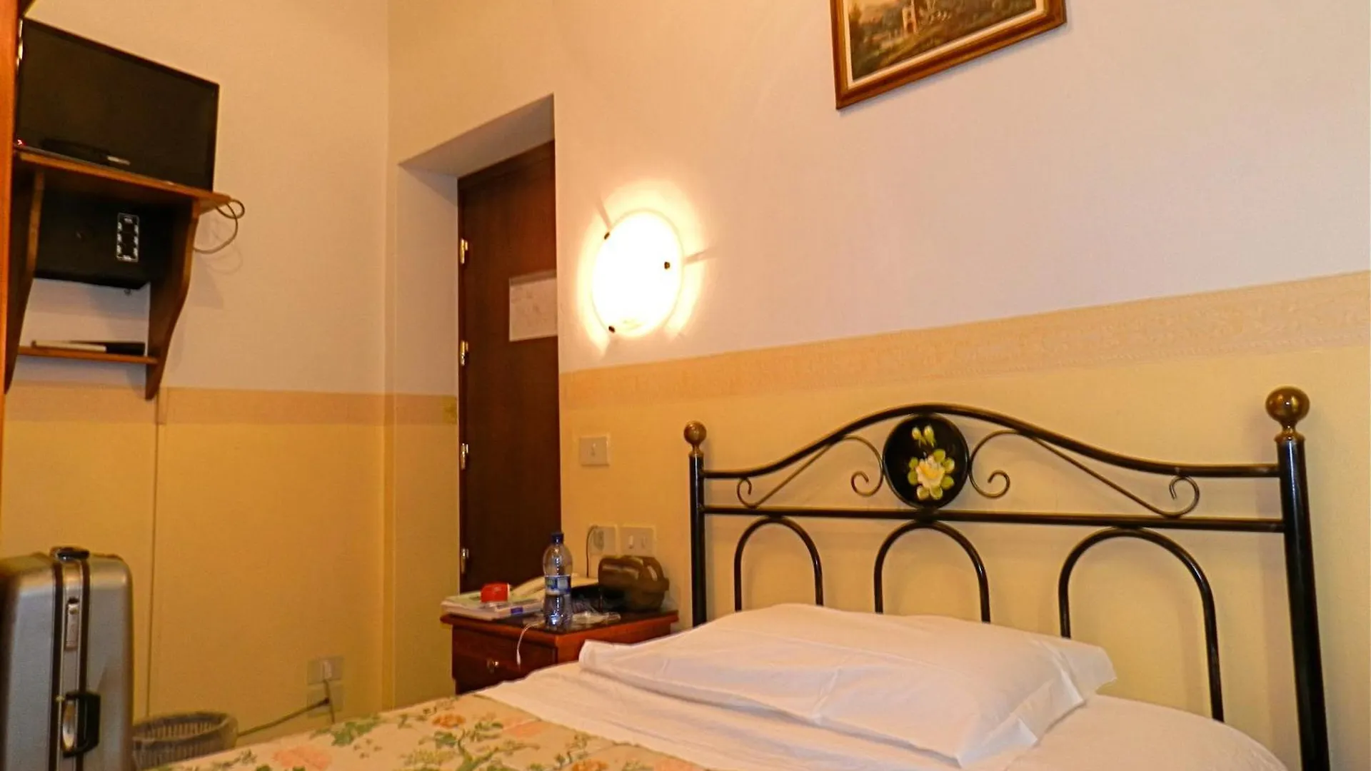 Hotel Desiree Florencia