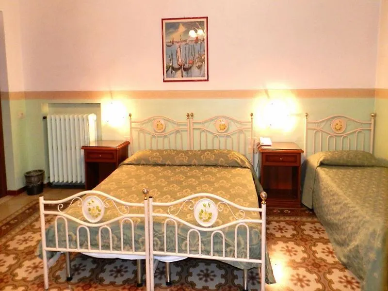 Hotel Desiree Florencia