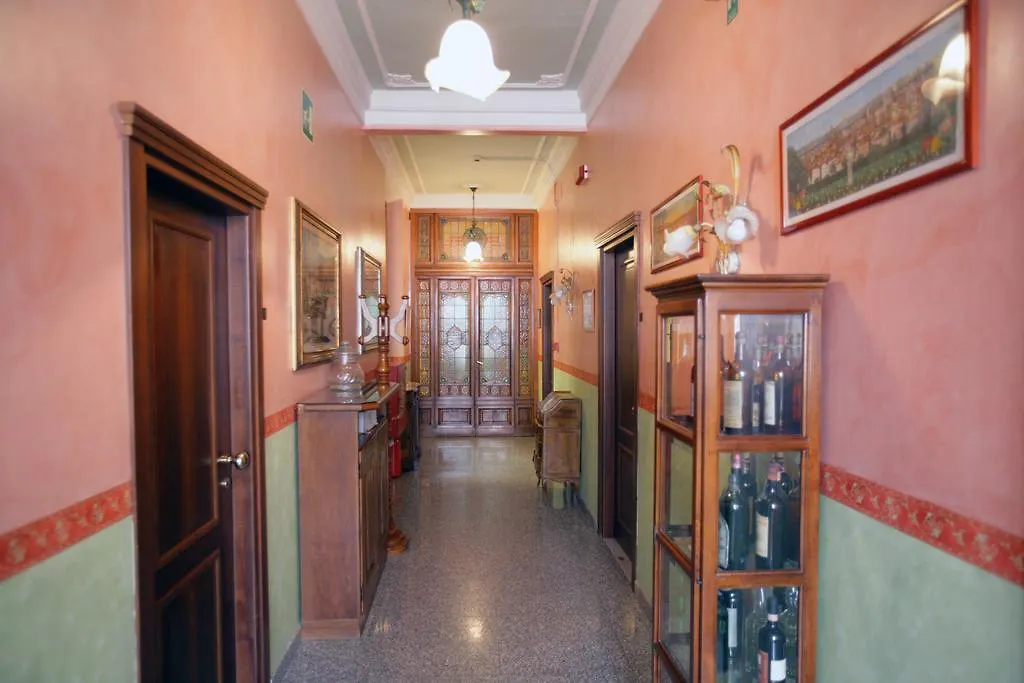 Hotel Desiree Florencia 3*,  Italia