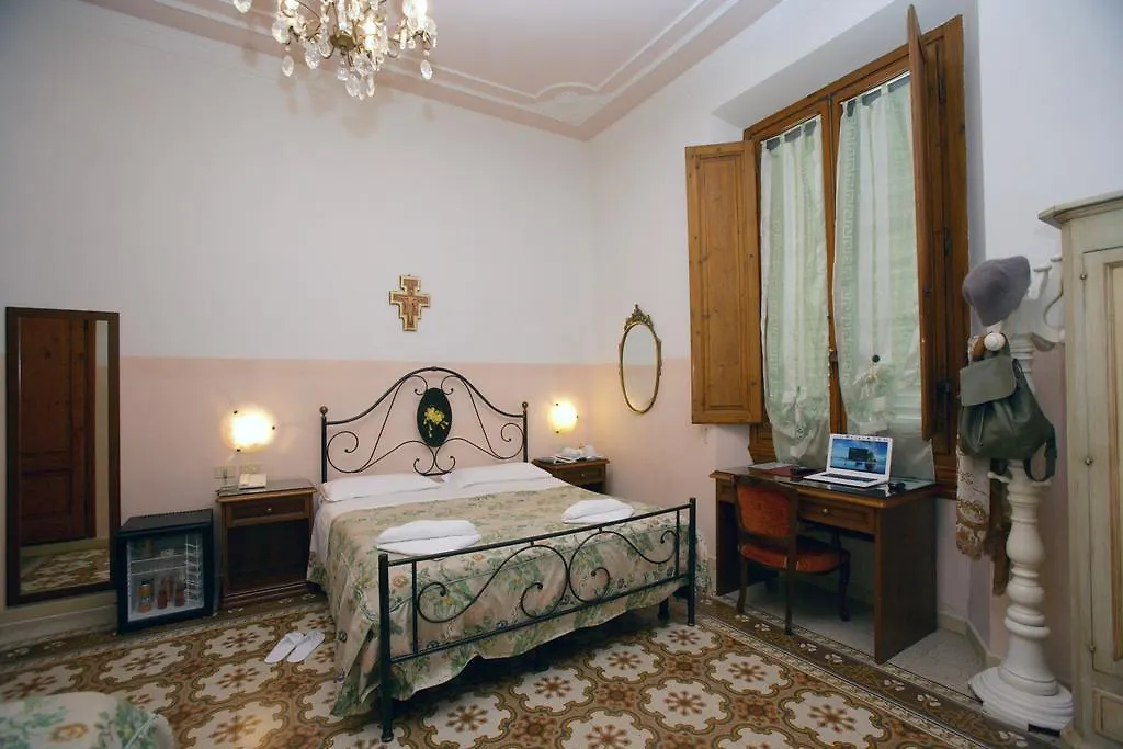 Hotel Desiree Florencia